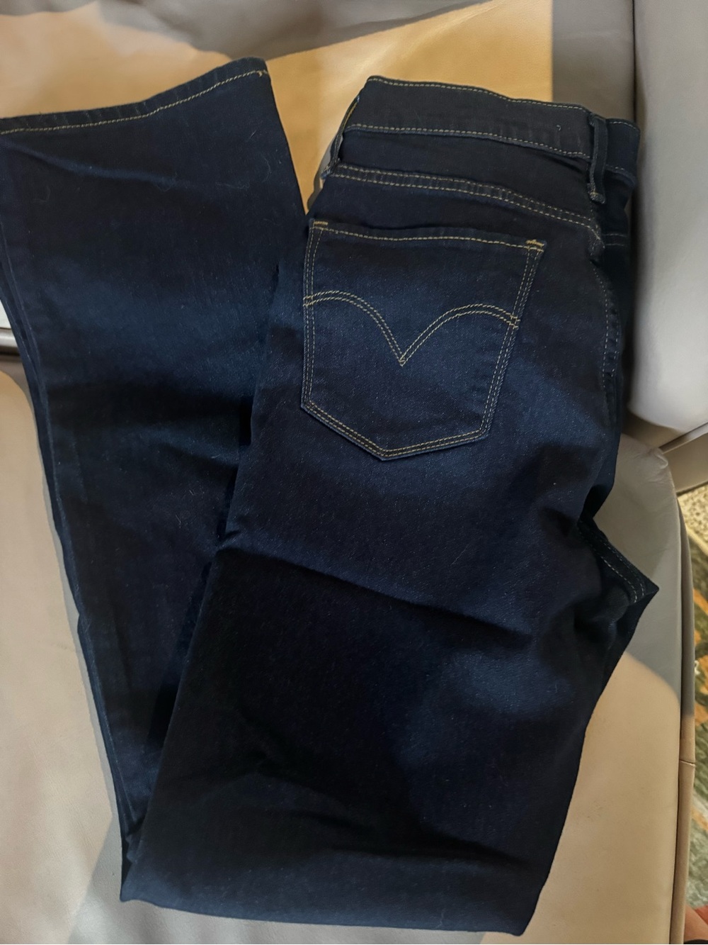 NWT Levi’s 315 Shaping Bootcut